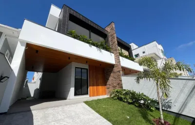 Sobrado para venda possui 150 metros quadrados com 3 quartos em pagani - palhoça - sc