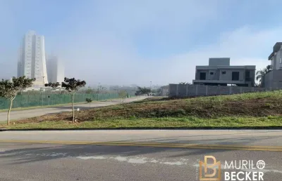 Terreno para venda com 610m2 em condomínio fechado no bairro urbanova
