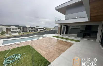 Casa em condomínio 4 quartos, sendo 4 suítes, 420 metros, a venda -urbanova