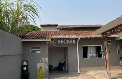 Casa com ponto comercial a venda 4 quartos - 227m² - bairro santana