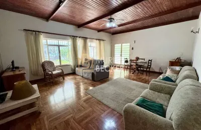 Casa térrea com 3 quartos à venda, 438 m² - bairro vila adyana sjcampos sp