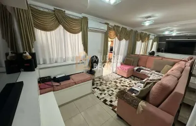 Casa em condomínio fechado com 2 quartos à venda na Avenida Almeida Júnior, Loteamento Villa Branca, Jacareí