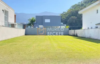 Terreno á venda de frente mar com 360 m² - caraguatatuba