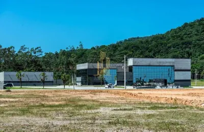 Terreno à venda no Balneário Perequê, Porto Belo 