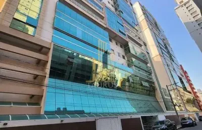 Apartamento com 4 quartos à venda em Meia Praia, Itapema 