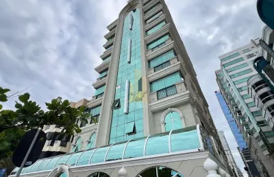 Apartamento com 3 quartos à venda em Meia Praia, Itapema 