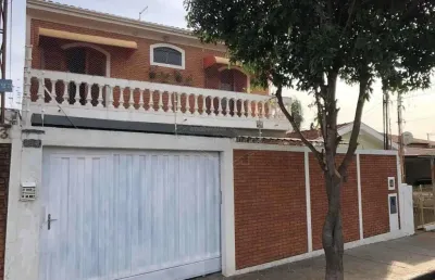 Casa com 5 quartos à venda na rua itália, 3541, vila yamada, araraquara, 196 m2 por r$ 600.000
