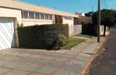 Casa com 3 quartos à venda no centro, araraquara , 316 m2 por r$ 800.000