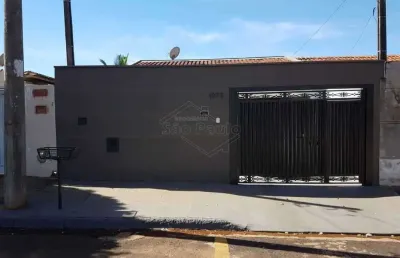 Casa com 2 quartos à venda na rua doutor josé augusto de arruda botelho, 1078, jardim maria luiza, araraquara, 133 m2 por r$ 310.000