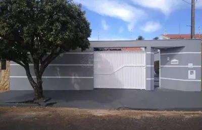 Casa com 2 quartos à venda no jardim das estações (vila xavier), araraquara , 155 m2 por r$ 420.000
