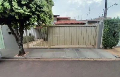 Casa com 3 quartos à venda no centro, araraquara , 194 m2 por r$ 650.000