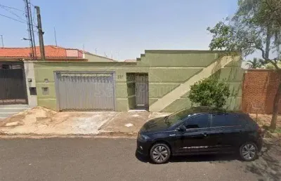 Casa a venda com 03 quartos no vila harmonia, araraquara