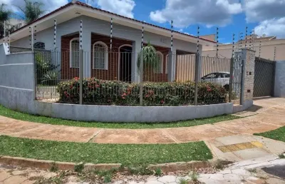 Casa com 3 quartos à venda na vila harmonia, araraquara , 234 m2 por r$ 895.000
