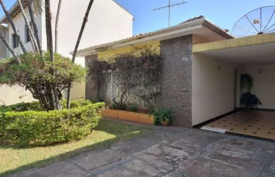 Casa com 4 quartos à venda no centro, araraquara , 216 m2 por r$ 800.000