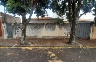 Casa com 3 quartos para alugar no centro, araraquara , 190 m2 por r$ 1.100
