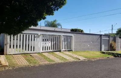 Casa com 3 quartos para alugar na vila harmonia, araraquara , 332 m2 por r$ 6.500
