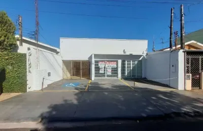 Sala comercial com 1 sala para alugar na alameda paulista, 1199, vila xavier (vila xavier), araraquara, 40 m2 por r$ 1.900