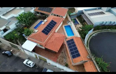 Casa a venda com 03 quartos suites e quintal com piscina no bairro santa angelina