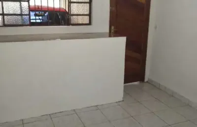 Casa de 1 dormitório para venda ou locação no centro