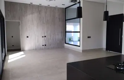 Linda casa térrea no condomínio colinas do paratehy norte