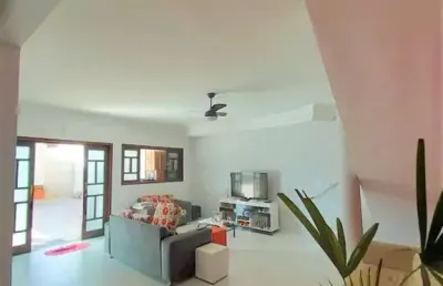 Casa com 4 quartos à venda na Avenida José Pereira de Andrade, Jardim Santa Maria, Jacareí