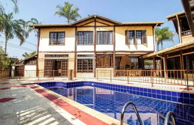 Asa de alto padrão 717 m² a/c 3 suites e 6 vagas de carros na malota - jundiaí