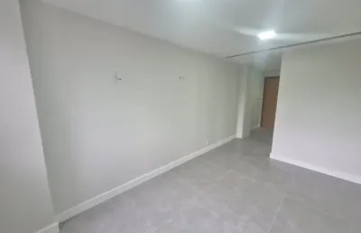 Sala comercial com 1 sala à venda na Avenida Geremário Dantas, 807, Pechincha, Rio de Janeiro