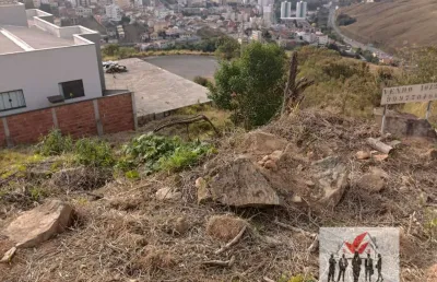 Terreno à venda no Jardim Bandeirantes, Poços de Caldas 