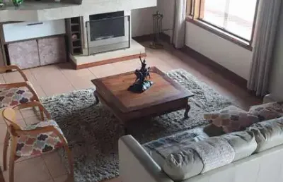 Casa à venda no bairro parque vivaldi leite ribeiro - poços de caldas/mg