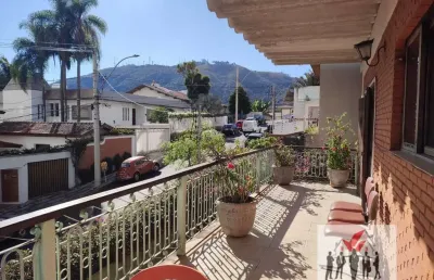Casa com 5 quartos à venda no Centro, Poços de Caldas 