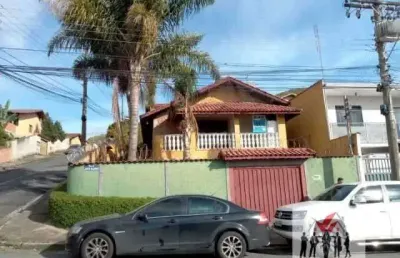 Casa à venda no bairro residencial mantiqueira - poços de caldas/mg