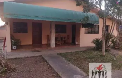 Casa à venda no bairro vila flora - poços de caldas/mg