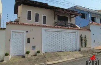 Casa alto padrão para venda em jardim esmeralda poços de caldas-mg