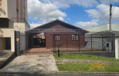 Vendo casa 03 dormitórios localizada no bairro tingui – curitiba