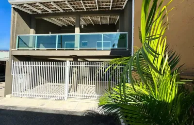 Sobrado espaçoso dentro de condomínio próximo ao jacomar