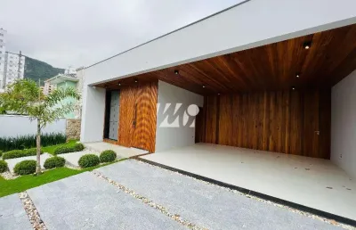 Casa à venda na Rua das Cambiúnas, 1, Pedra Branca, Palhoça