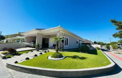 Casa com 3 quartos à venda na Rua Monte Cambirela, 1, Praia de Fora, Palhoça