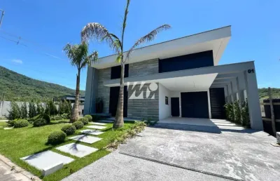 Reserva da pedra - casa alto padrão de 3 quartos sendo 1 suíte