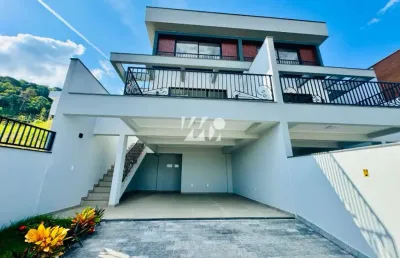 Sobrado geminado 3 quartos com 2 suítes - green village