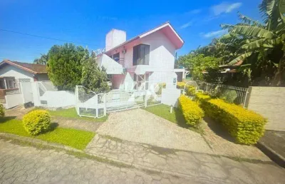 Casa com 3 quartos à venda na Rua Germano Berkembroch, 1, Centro, Palhoça