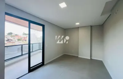 Apartamento com piscina e 2 quartos e suíte no pagani