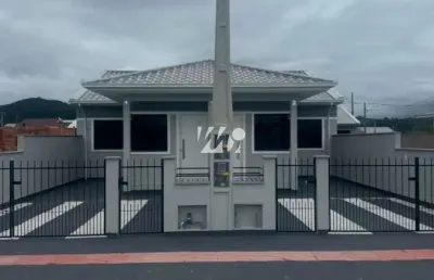 Casa em condomínio fechado com 2 quartos à venda na Avenida Galileu Galilei, 1, Barra do Aririú, Palhoça