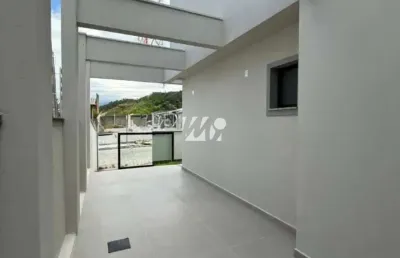 Sobrado geminado 3 quartos com 1 suíte e 108m² - bela vista