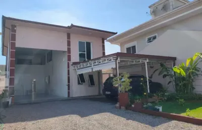 Casa com 2 quartos à venda na Rua Dália Rosa, 1, Forquilhas, São José