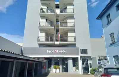 Oportunidade de 03 quartos, suíte, garagem, no centrão de chapecó.