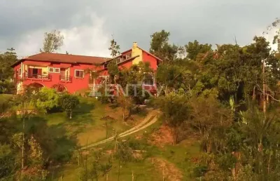 Casa à venda com 5.000 m² de área total, piscina aquecida, vista panorâmica ,4 dormitórios sendo 2 suítes, - parque espelho  d água - jundiaí/sp