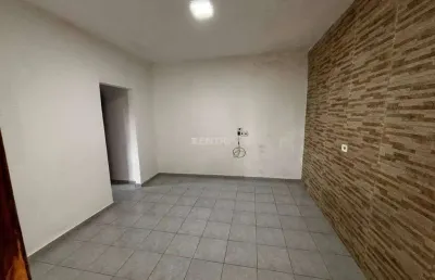 Casa térrea com 2 dormitórios,  sala,  cozinha, 2 banheiros,  3 vagas, terreno com 656m2,  vila real, várzea paulista-sp