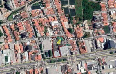 Terreno à venda, 4499 m² na av. bezerra de menezes- são gerardo - fortaleza/ce
