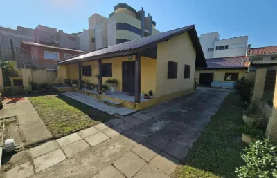 Casa 4 dormitórios à venda no bairro centro com 194 m² de área privativa