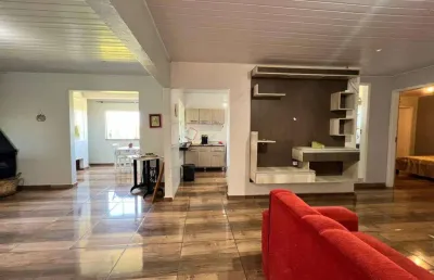 Sobrado/ duplex 4 dormitórios à venda no bairro centro com 180 m² de área privativa - 2 vagas de garagem